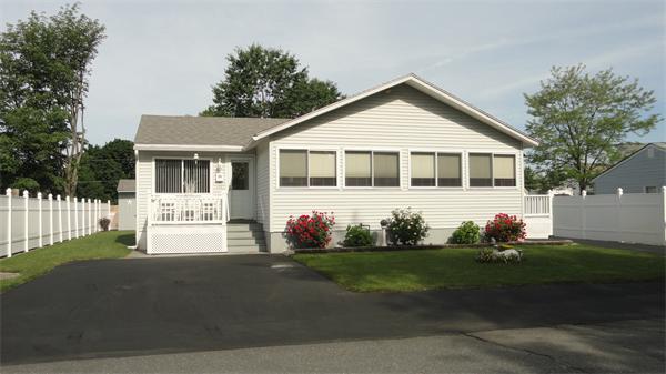20  Proctor Avenue,  Fitchburg, MA