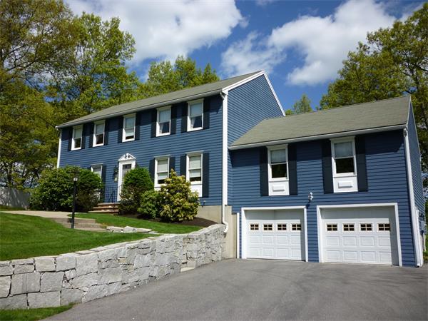 5  Bald Hill Ln,  Peabody, MA