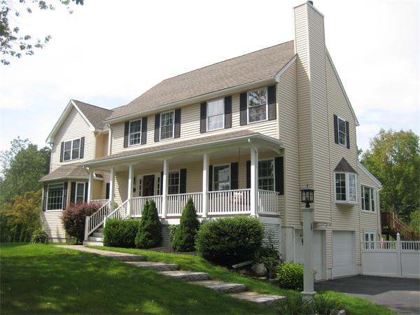153 Maple St, Methuen, MA