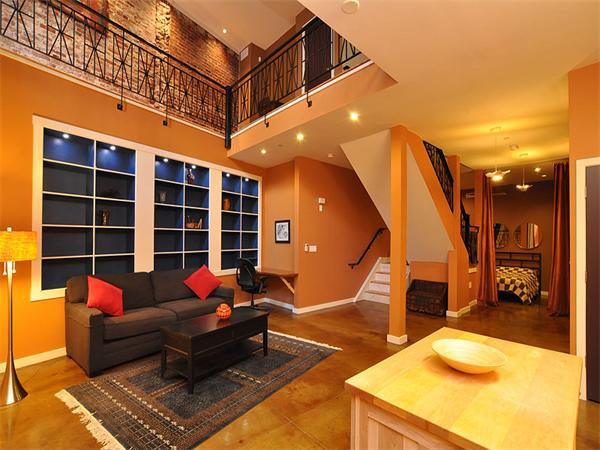 Lofts.com apartments, condos, coops, houses & commercial real estate - Back Bay Lofts (Condo)