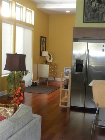 Lofts.com apartments, condos, coops, houses & commercial real estate - Revere Lofts (Condo)