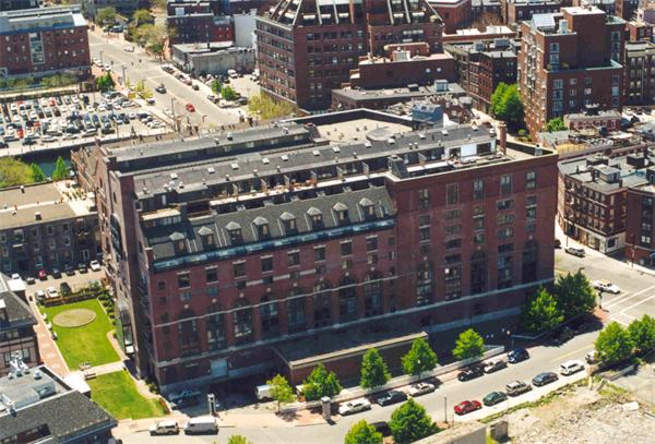 Lofts.com apartments, condos, coops, houses & commercial real estate - Waterfront Lofts (Condo)