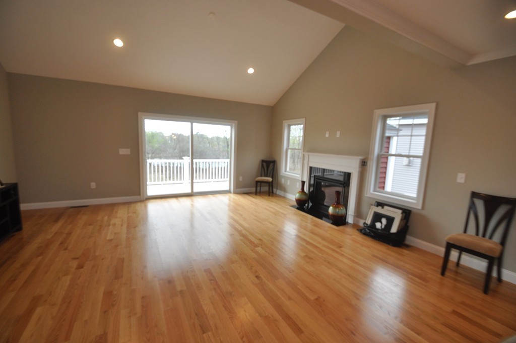 31 Elliott St Unit 15 Danvers Ma » Condo for Sale » 619,900