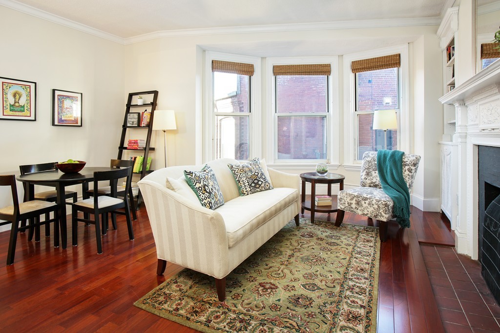 Back Bay Homes for Sale Metro Realty Corp.