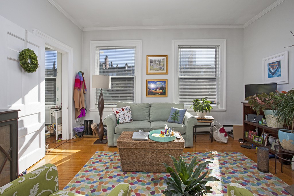 Back Bay Homes for Sale Metro Realty Corp.