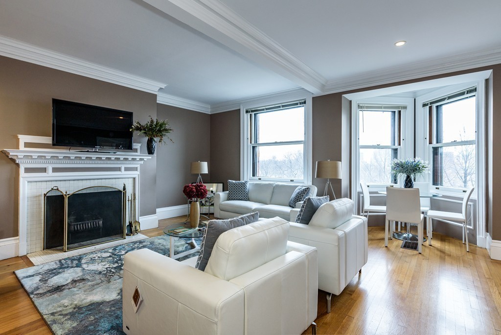 Back Bay Homes for Sale Metro Realty Corp.