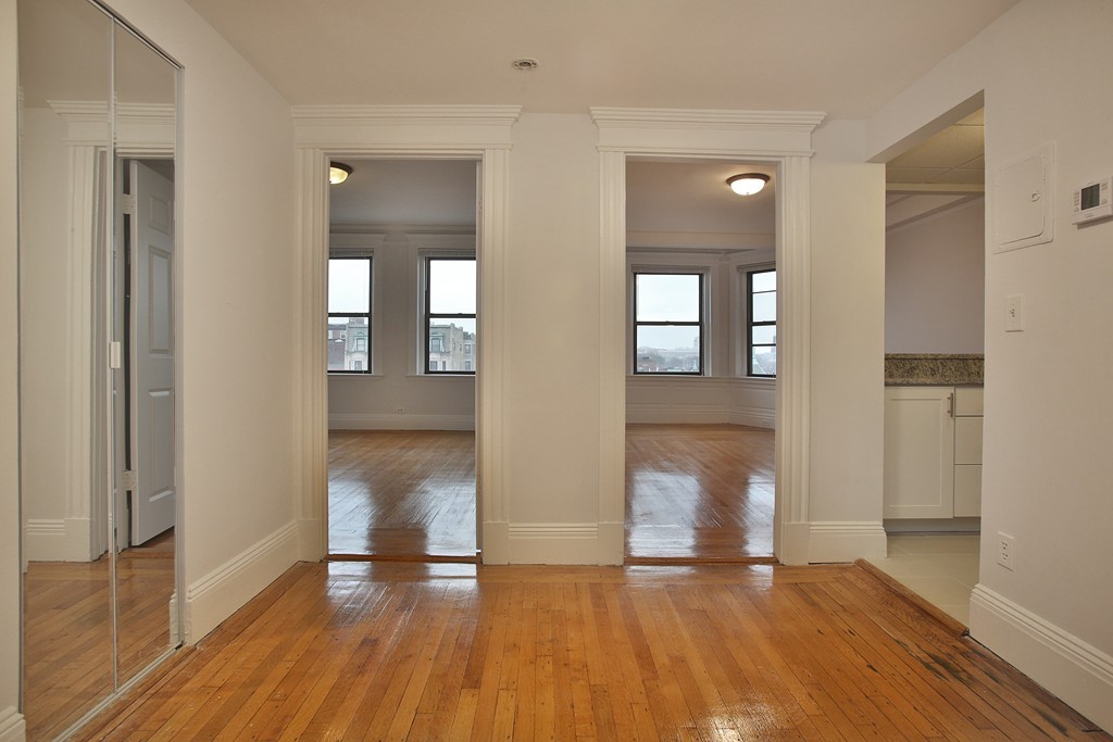 Back Bay Homes for Sale Metro Realty Corp.