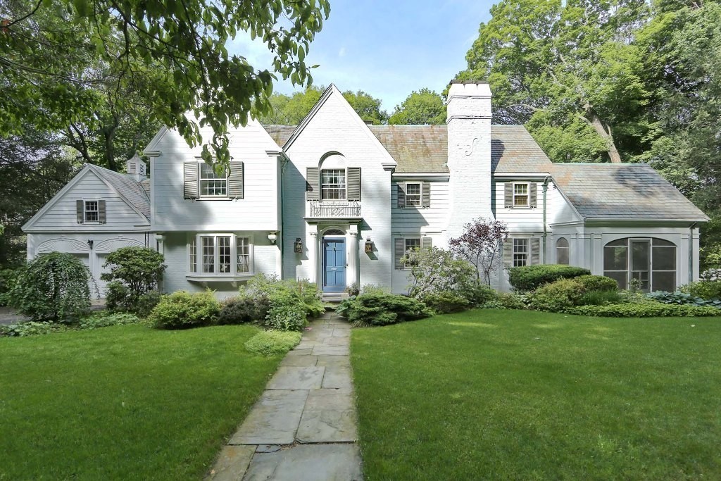 Homes for sale in the WESTWOOD HILLS subdivision Worcester, MA Real