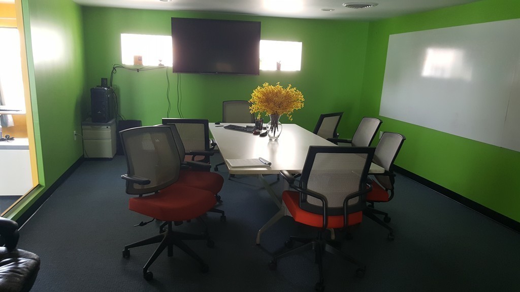 20 Concord Ln, Cambridge, MA 02138