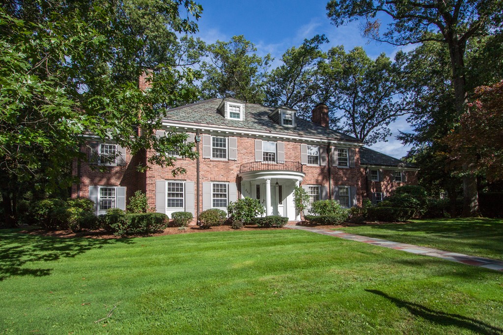 Luxury Homes For Sale in Longmeadow, MA Longmeadow MLS Search