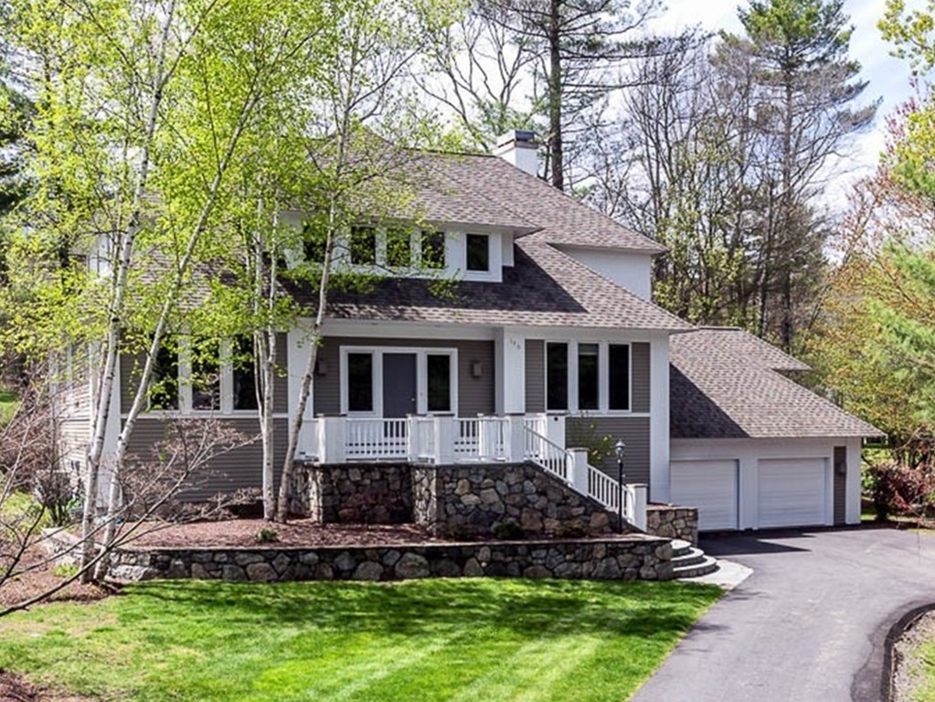 Homes for sale in the Ipswich Country Club subdivision Ipswich, MA Real Estate