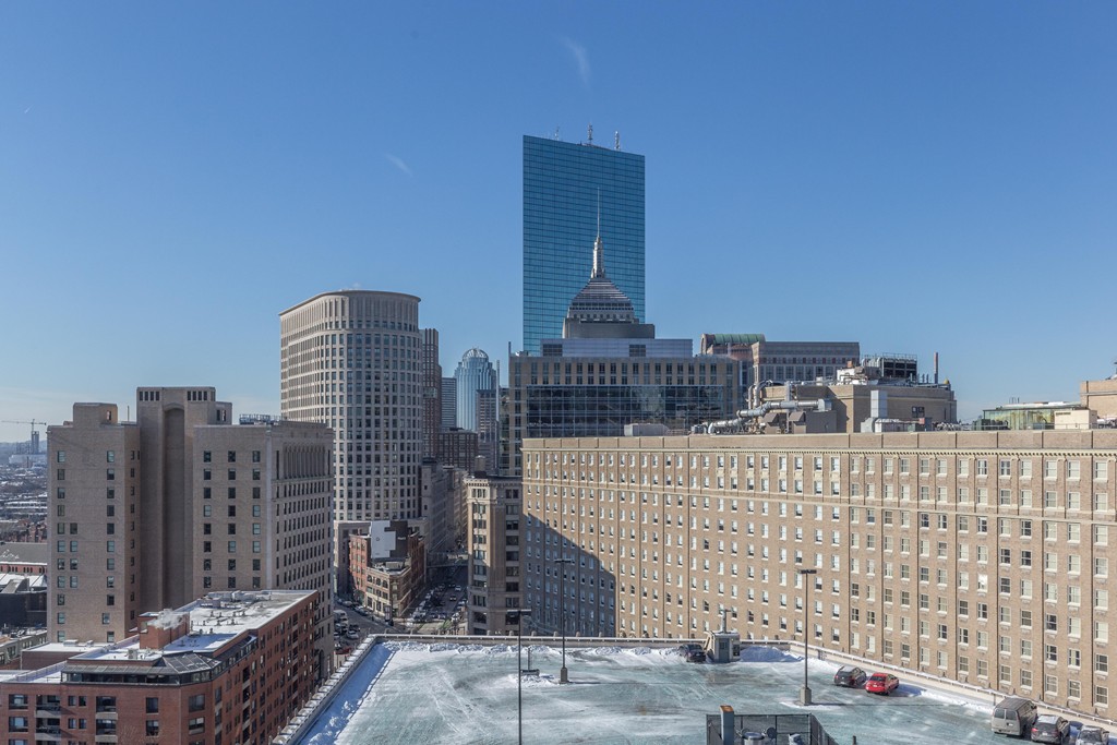 Back Bay Homes for Sale Metro Realty Corp.