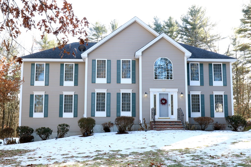 4 bedroom Homes For Sale in Salem, MA Salem MLS Search Salem Real