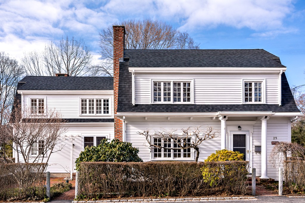 4 bedroom Homes For Sale in Cohasset, MA Cohasset MLS Search