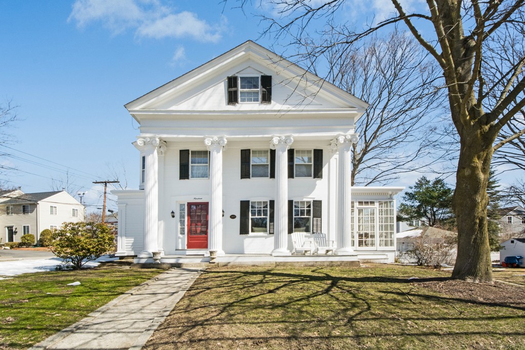 4 bedroom Homes For Sale in Westborough, MA Westborough MLS Search