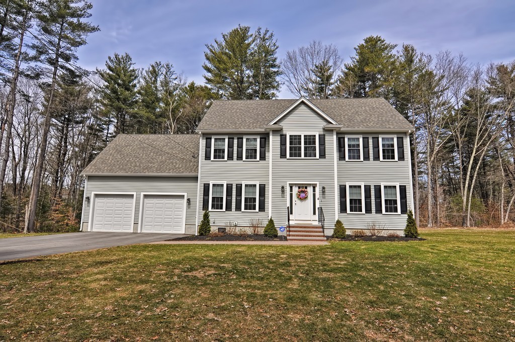 4 bedroom Homes For Sale in norfolk, MA norfolk MLS Search norfolk