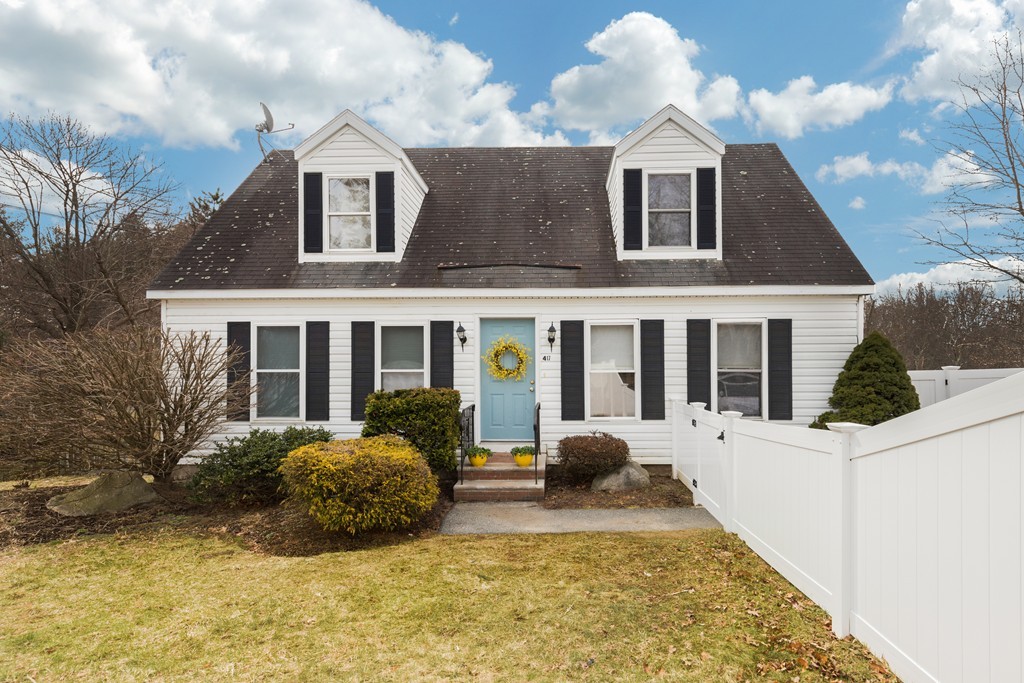 4 bedroom Homes For Sale in Beverly, MA Beverly MLS Search Beverly