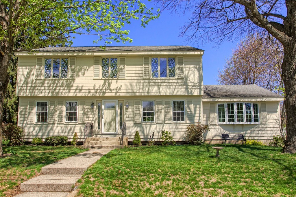 Luxury Homes For Sale in Fitchburg, MA Fitchburg MLS Search