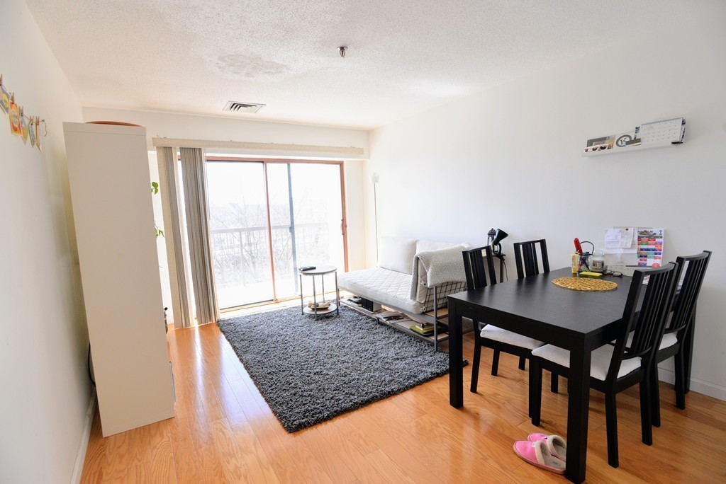 133 Commander Shea Blvd Unit 502 Quincy Ma Condo For Sale