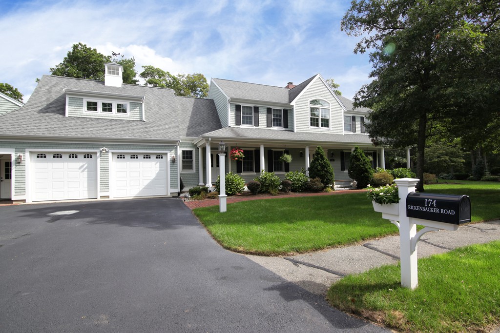 174 Rickenbacker, Falmouth, Massachusetts