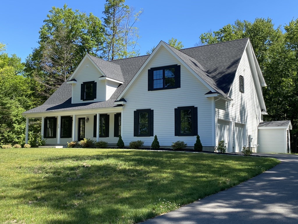 115 Concord Way, Amherst, MA 01002