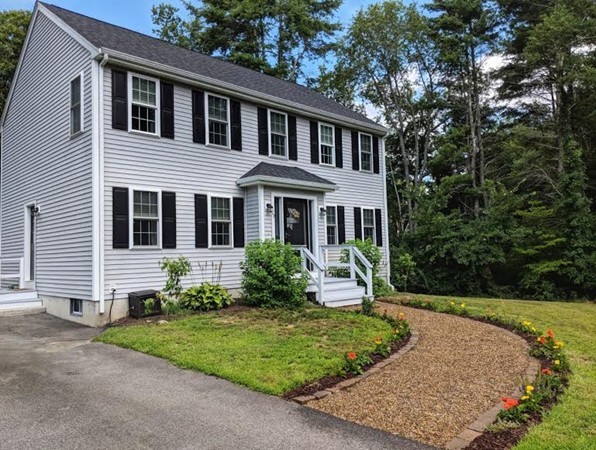 29 Katrina Rd Middleboro Ma Colonial For Sale 409 900