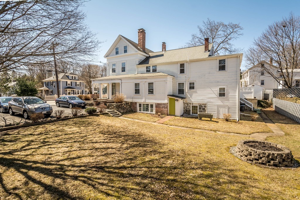 137 Pleasant St Woburn Ma » 3 Family for Sale » $959,000