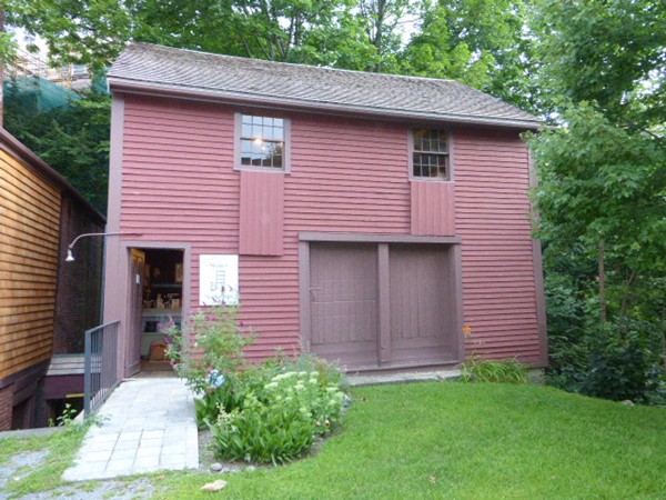 18 Mill Lane, Arlington, MA 02476