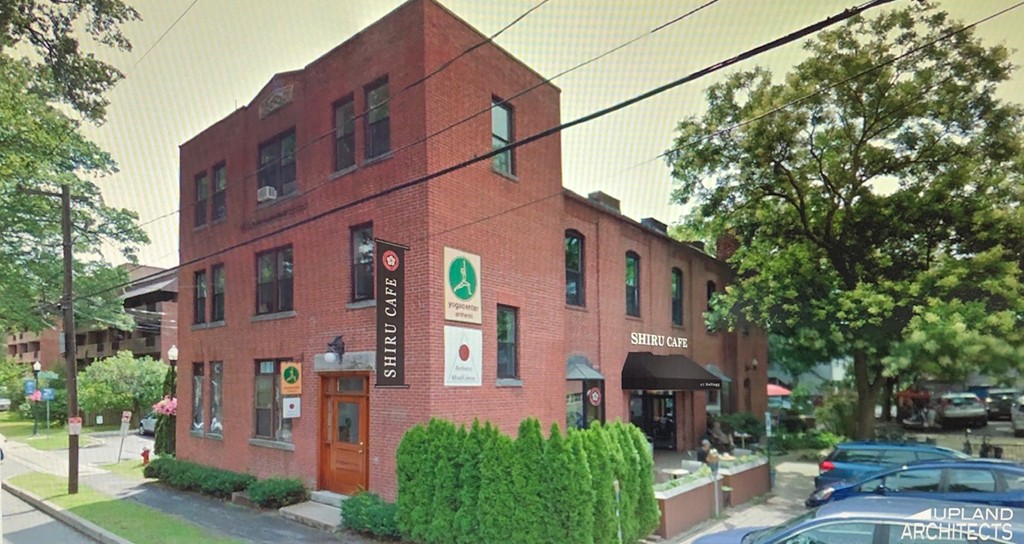 17 Kellogg Ave, Amherst, MA 01002