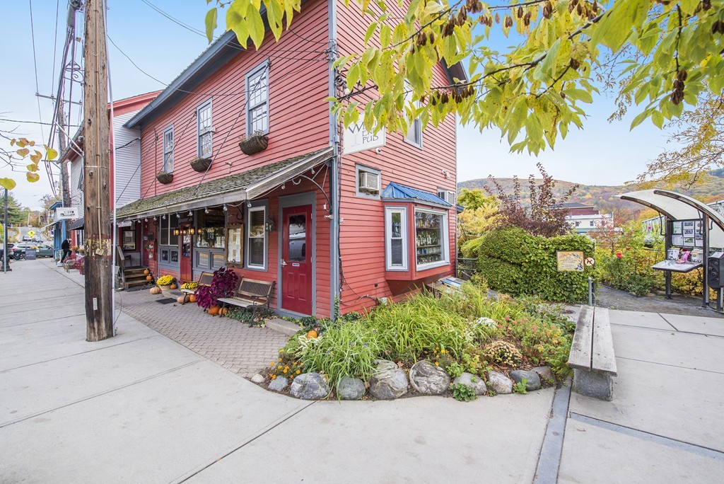 16-18 & 20 State Street, Buckland, MA 01370