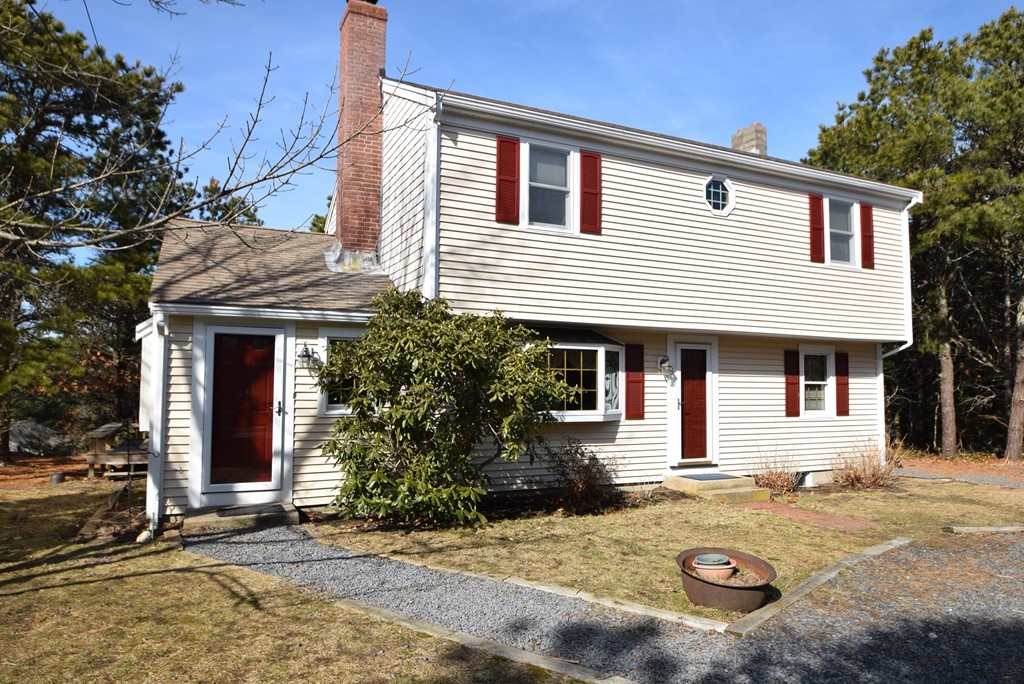 45 Marion Ln, Brewster, MA 02631