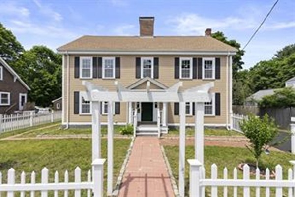 1458 Washington Street, Canton, MA 02021