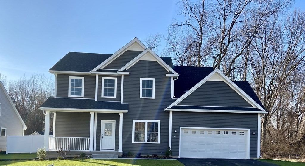 48 Sycamore Lane, Chicopee, MA 01013