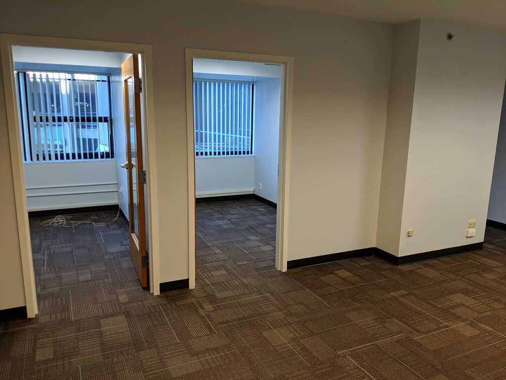 810 Memorial Dr, Cambridge, MA 02139