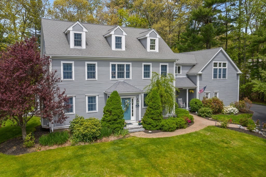 97 Watch Hill Dr, Scituate, MA 02066