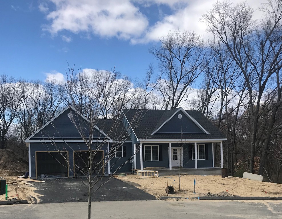 Lot 3 Ralph Cir, Chicopee, MA 01020