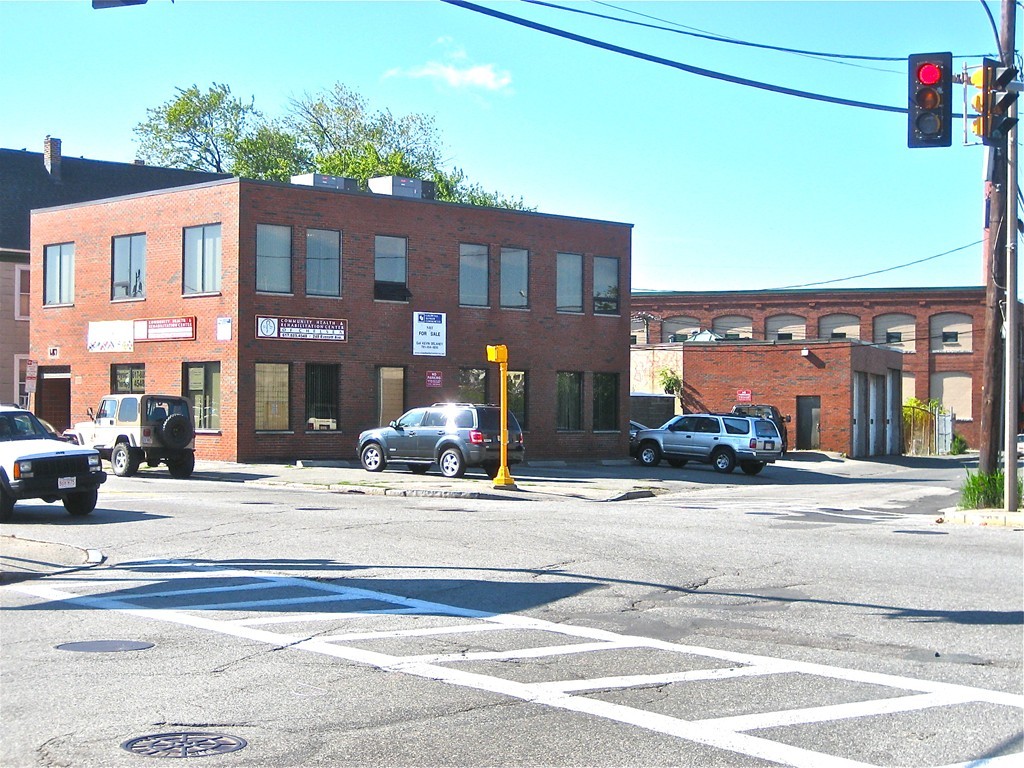 248 Everett Ave, Chelsea, MA 02150