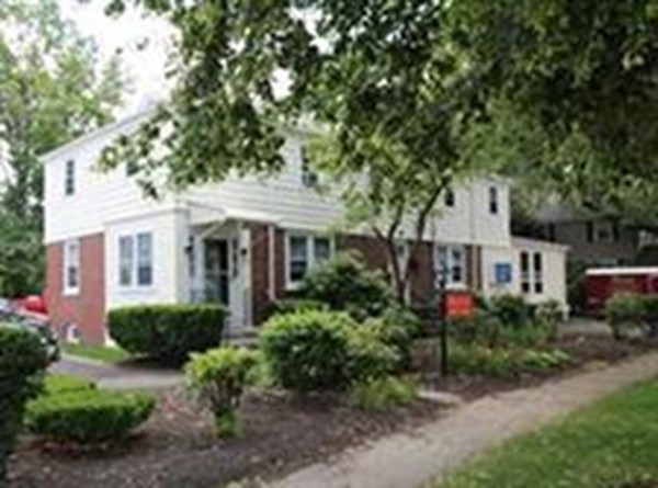792-794 Southern Artery, Quincy, MA 02169