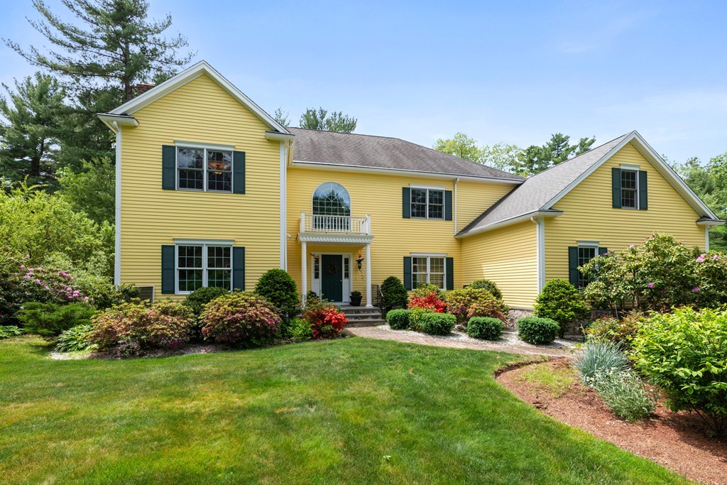 370 West Street, Dedham, MA 02026