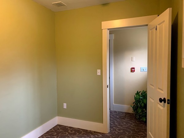 120 Main St, Bridgewater, MA 02324