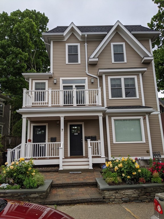 7 Harvard Ave, Brookline, MA 02446