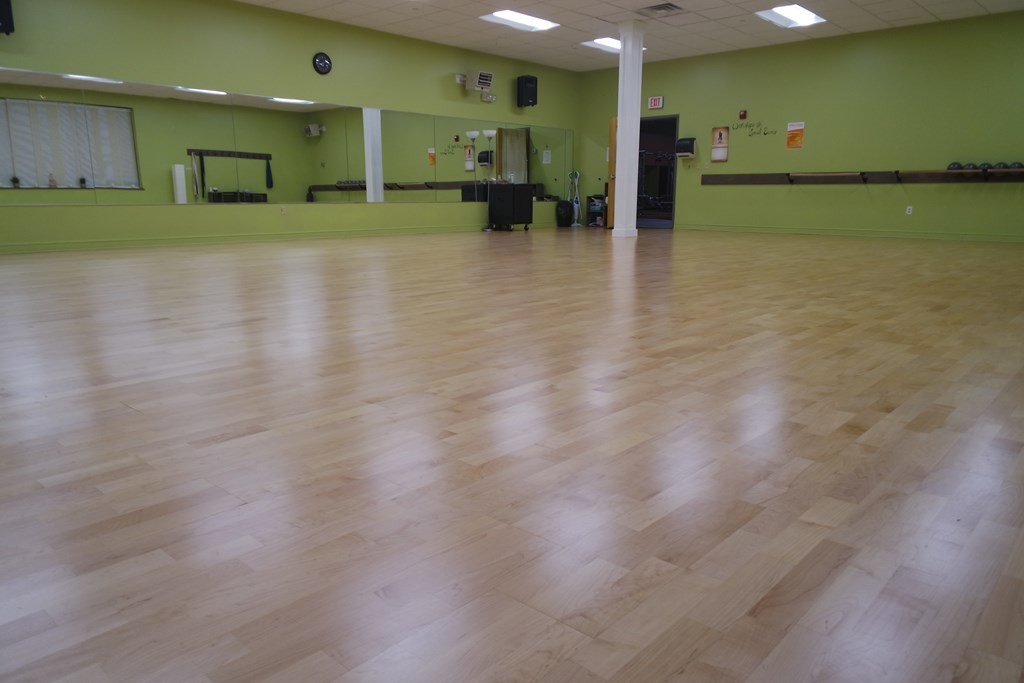 300 Turnpike Street, Canton, MA 02021