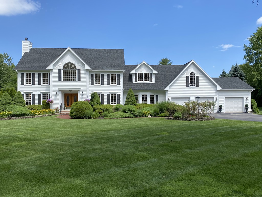 45 Bellevue Road, Andover, MA 01810