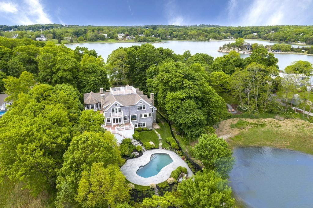 92-A Beach St, Cohasset, MA 02025