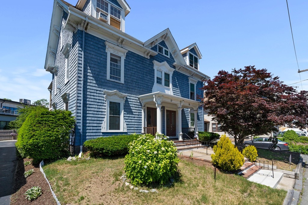 15-17 Phipps St, Quincy, MA 02169