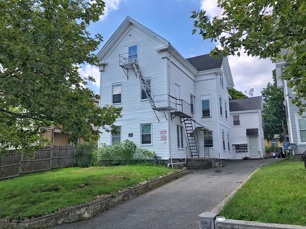 109 Green, Brockton, MA 02301