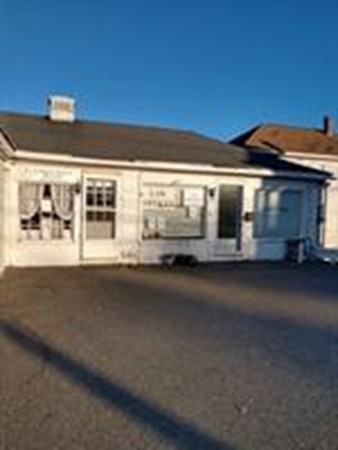 731 Main St, Clinton, MA 01510