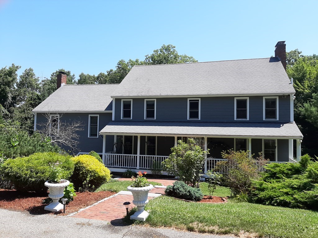 88 Wesson Ter, Northborough, MA 01532