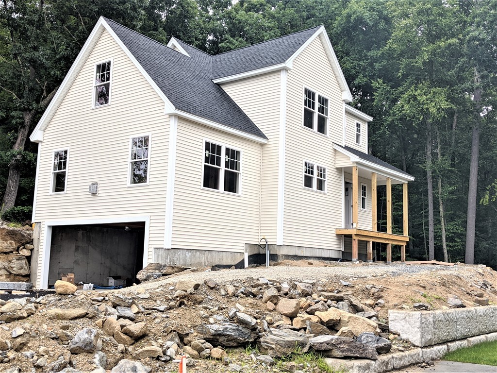 10 Jasmine Circle, Acton, MA 01720