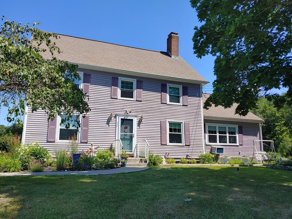 234 Tremont St, Rehoboth, MA 02769